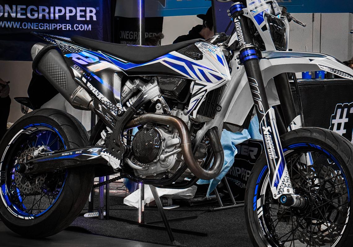 Full Custom tarrasarja - Sinun visiosi